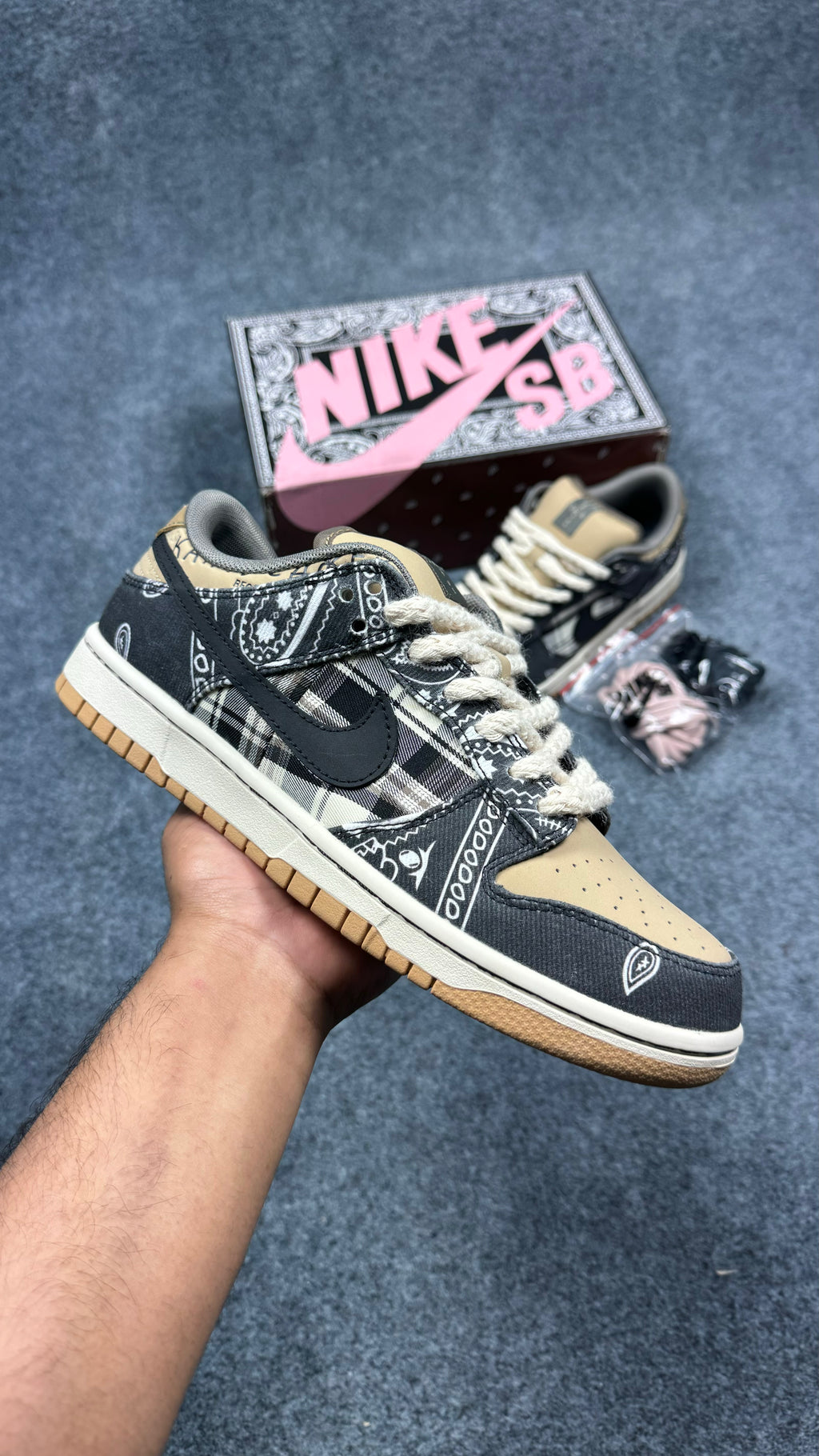 Nike SB Dunk Low Travis Scott (1:1 Mirror Grade)
